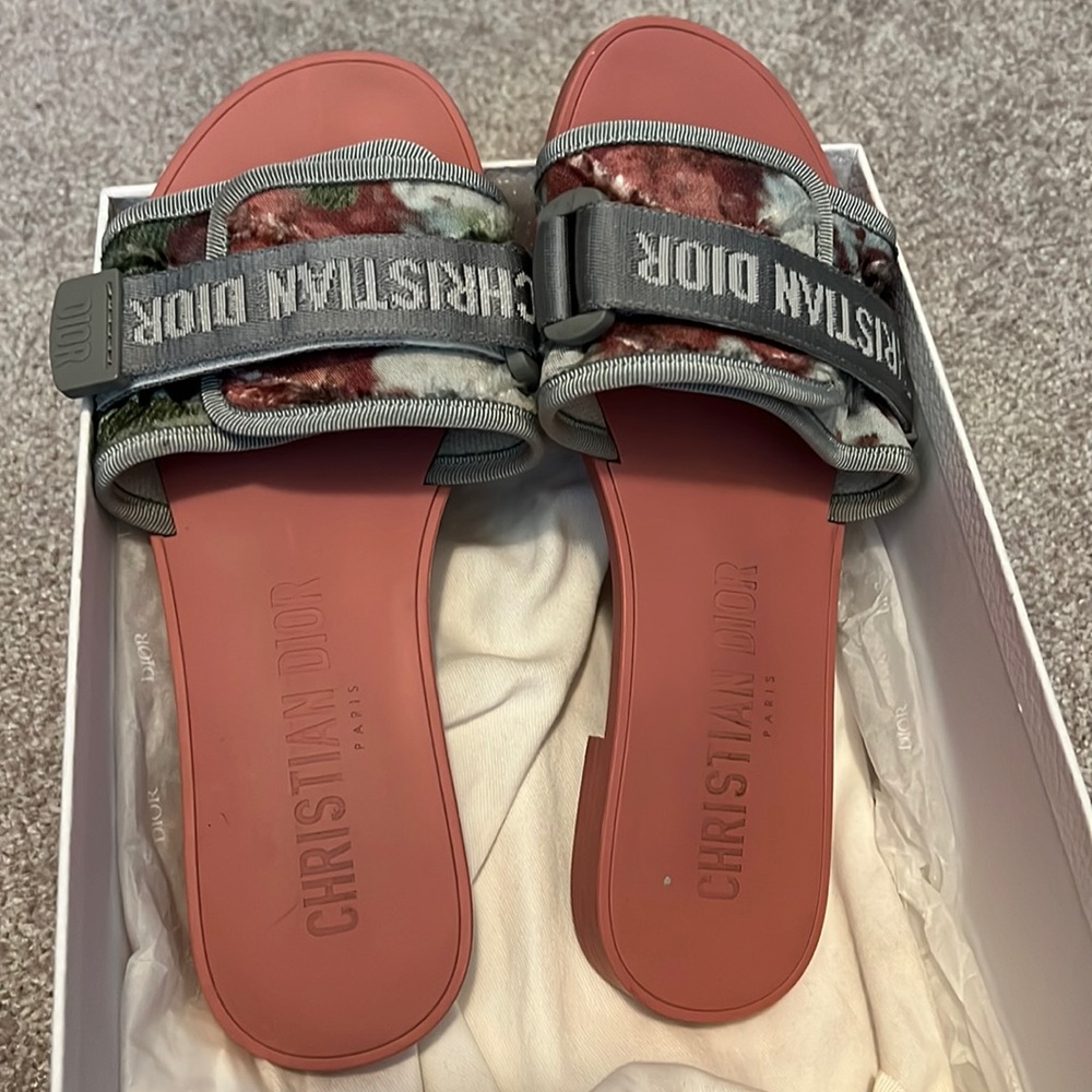 Woman’s Christian Dior sandals